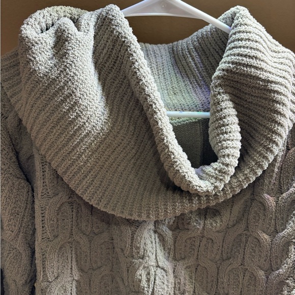 Cozy Cable Knit Sweater with cowl neck - Picture 2 of 5